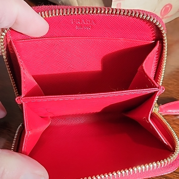 Prada Red Women's Zip. Around Wallet/Card Case - Picture 3 of 14
